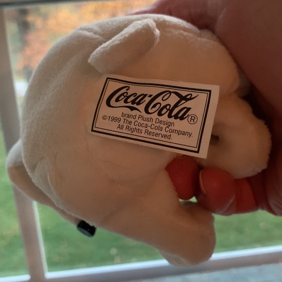 Collectible 1999 Coca Cola White Polar Bear Beanie about 6” tall and 5” wide - Picture 6 of 7